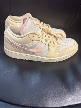 Jordan 1 Lows Women’s Low-Top Sneakers in Cream & Light Pink (W8.5)